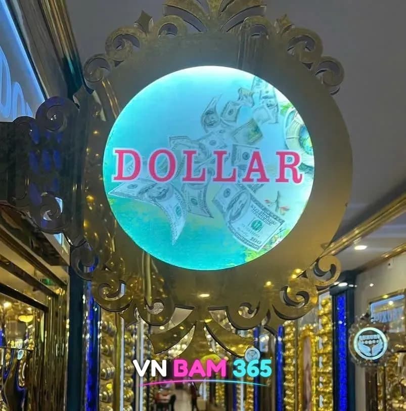 푸꾸옥 라스베가스 가라오케 DOLLAR 룸 원형 조명 간판